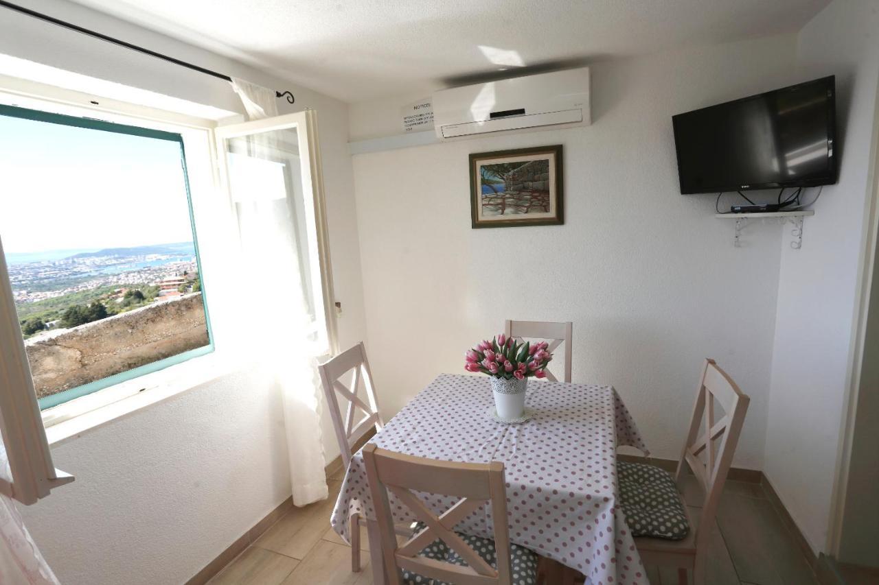 Holiday Home Miklica Klis Extérieur photo
