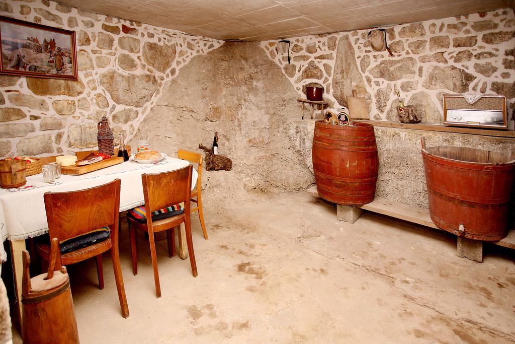 Holiday Home Miklica Klis Extérieur photo